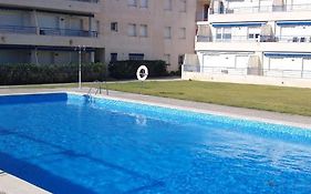 One Bedroom Appartement At L'Eucaliptus 400 M Away From The Beach With Sea View Shared Pool And Furnished Terrace